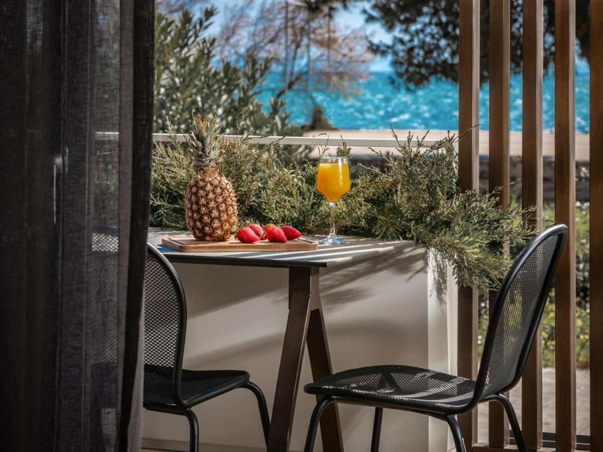 Point Ephemere Beachfront Apartments Zante Extérieur photo