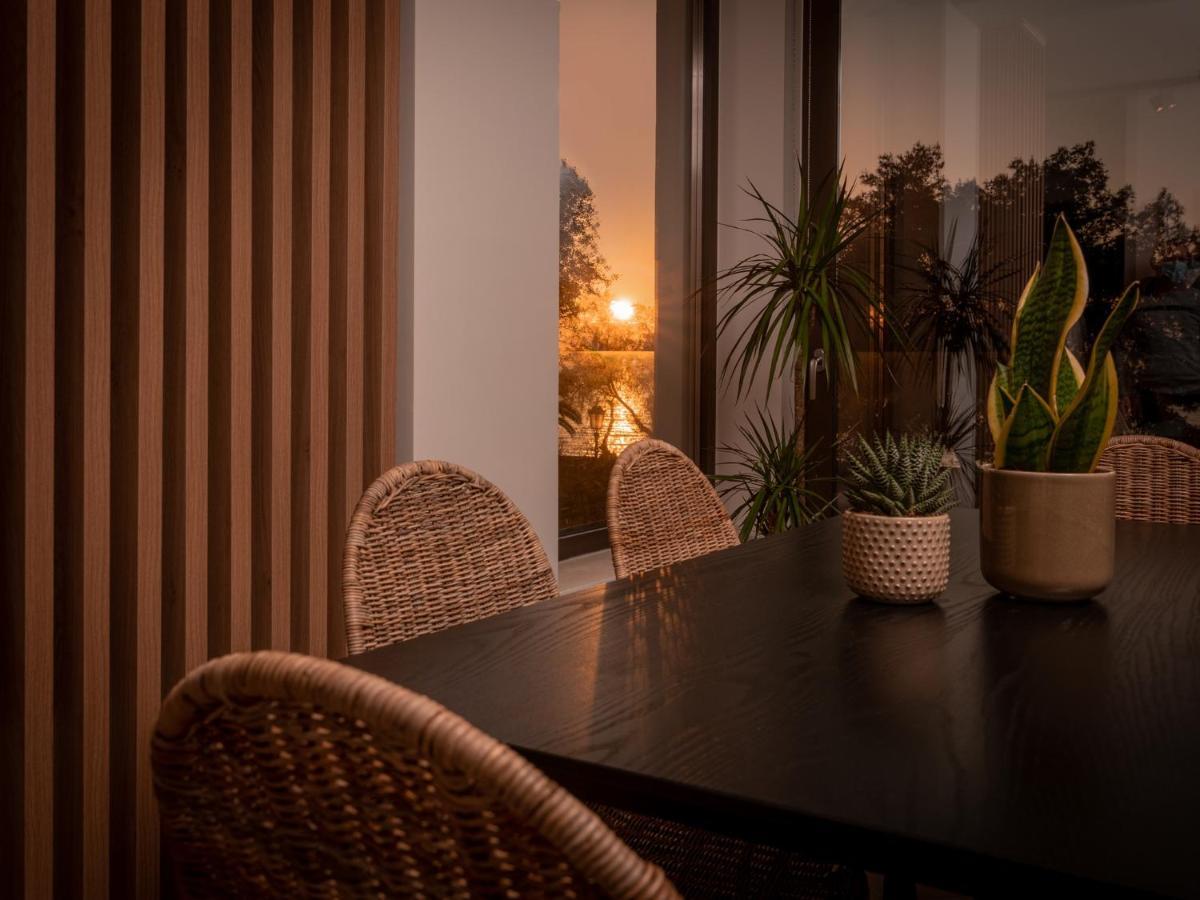 Point Ephemere Beachfront Apartments Zante Extérieur photo