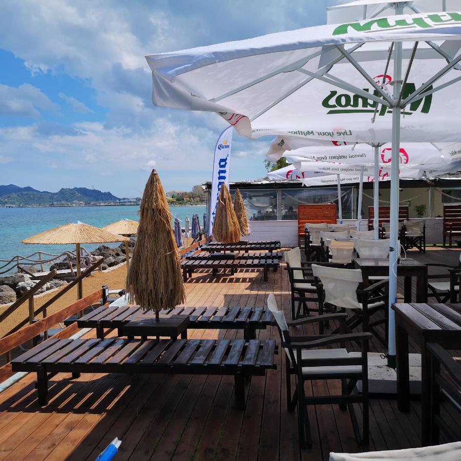 Point Ephemere Beachfront Apartments Zante Extérieur photo